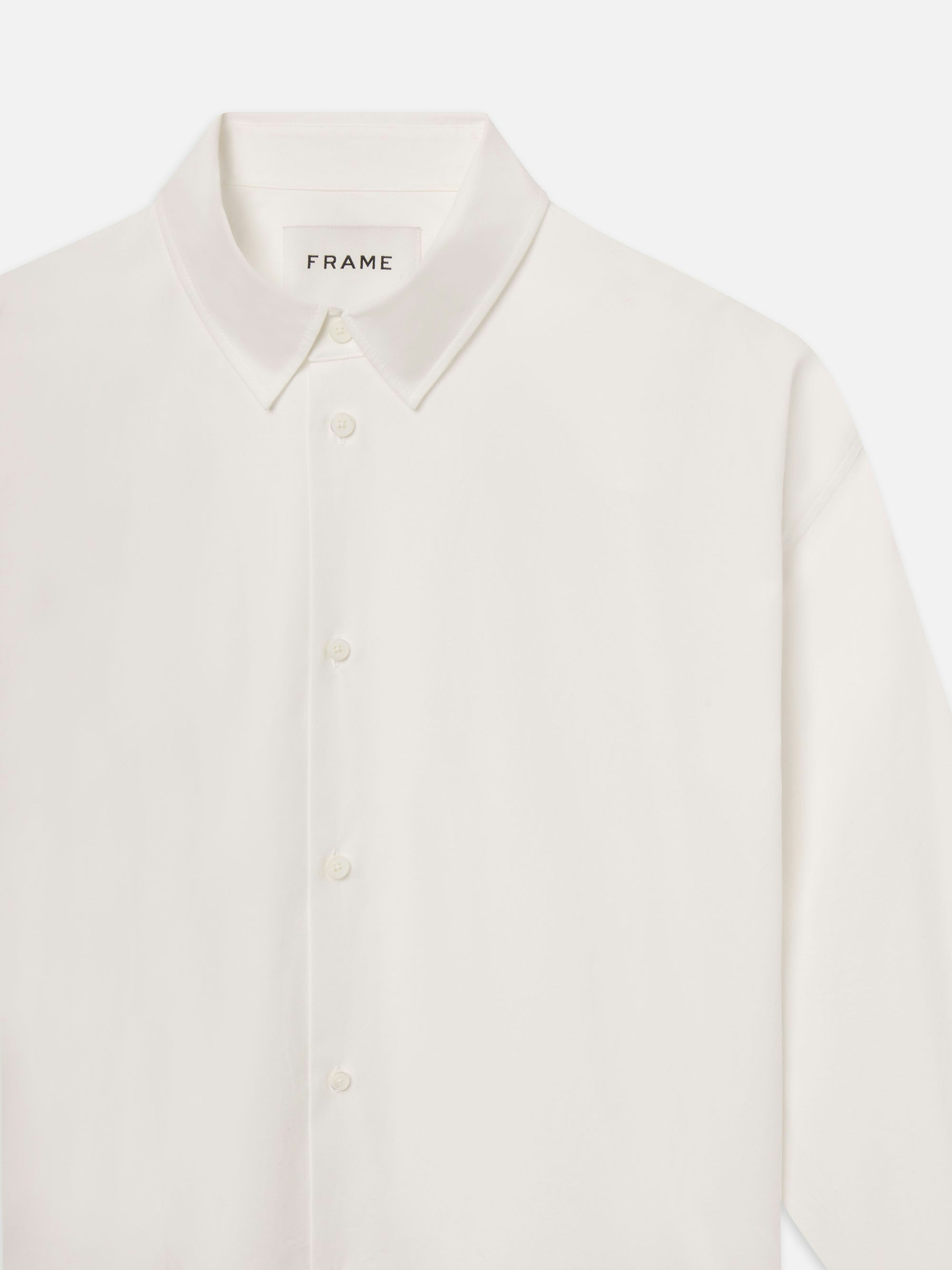 shirt front detail packshot image alt:fit1